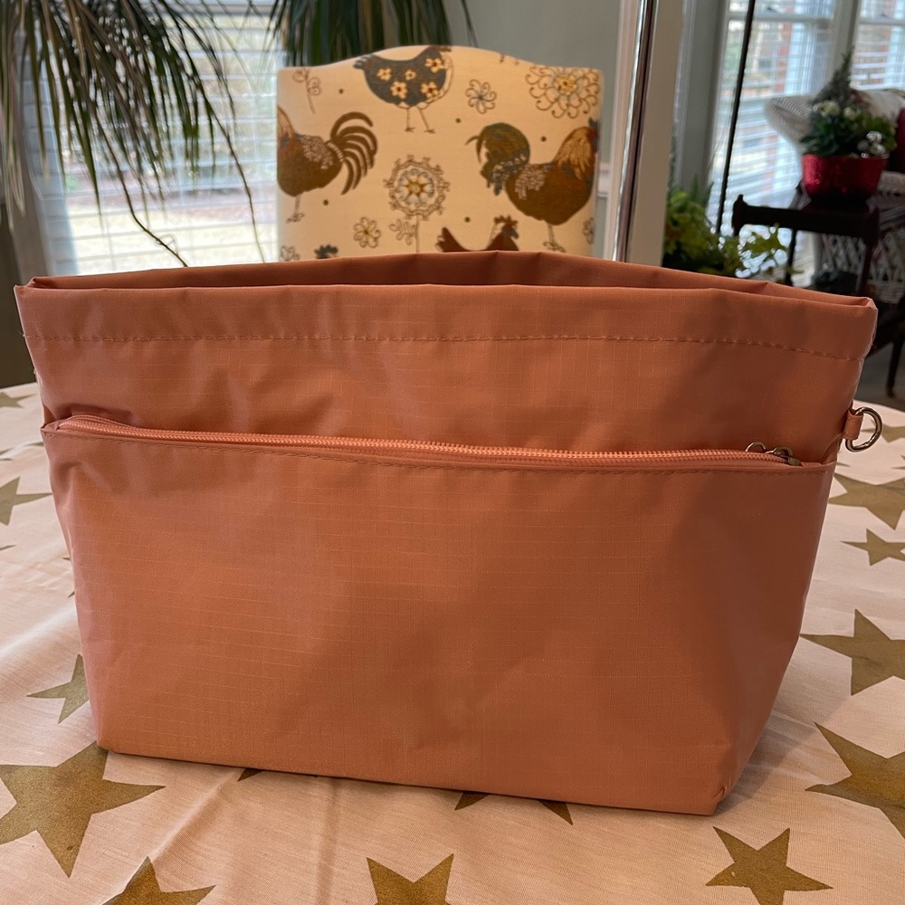 HANDBAG ORGANIZER